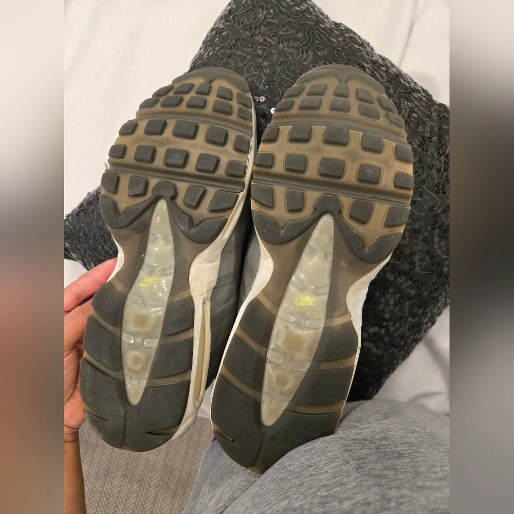 Nike Gray and Yellow Men's Shoes‎